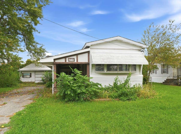 1714 Coree Drive, Fort Wayne, IN 46818-1831
