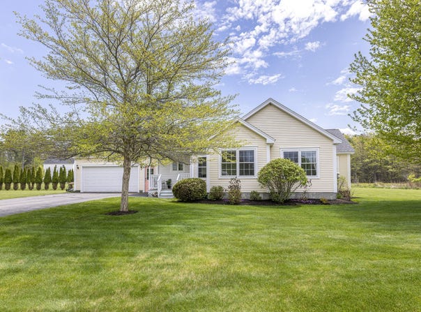 36 Merrill Drive, Yarmouth, ME 04096