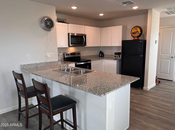 3175 W SANTAN VISTA Drive, Eloy, AZ 85131