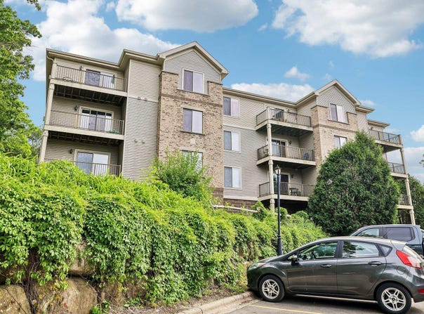 7203 Mid Town Road, Madison, WI 53719