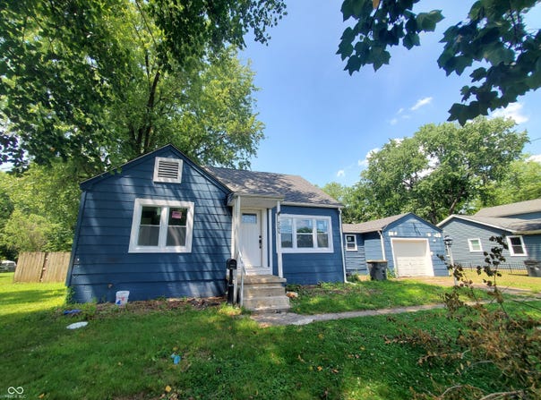 700 W 8th Street, Seymour, IN 47274