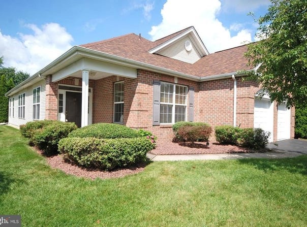66 MINUTEMAN CIRCLE, ALLENTOWN, NJ 08501