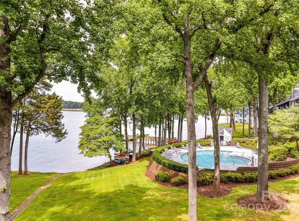 303 Northwest Drive, Davidson, NC 28036