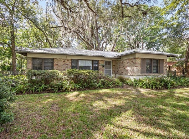 2703 NW 2ND Avenue, GAINESVILLE, FL 32607