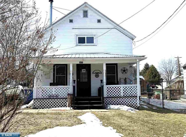 277 N 5th Ave E, Ely, MN 55731