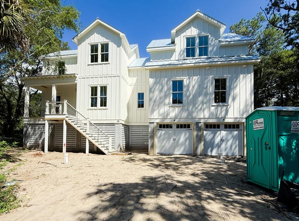 18 Wills Way, Isle of Palms, SC 29451