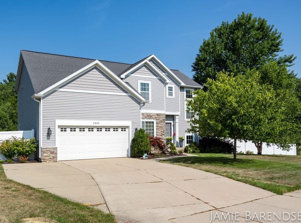 4553 Gordonshire NW, Grand Rapids, MI 49544