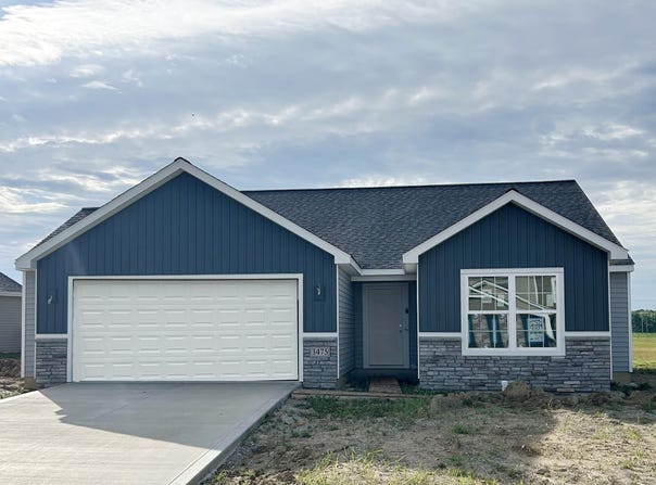 3475 Fawn Creek Boulevard, Waterloo, IN 46793