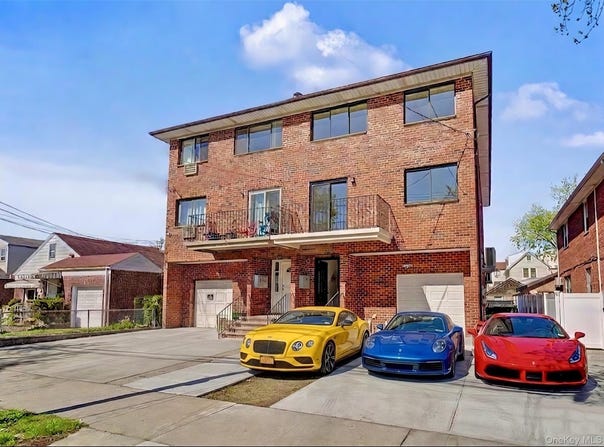 43-44 161st Street, Flushing, NY 11358