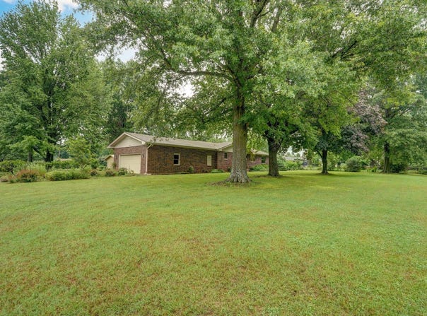 830 S Miller Road, Willard, MO 65781