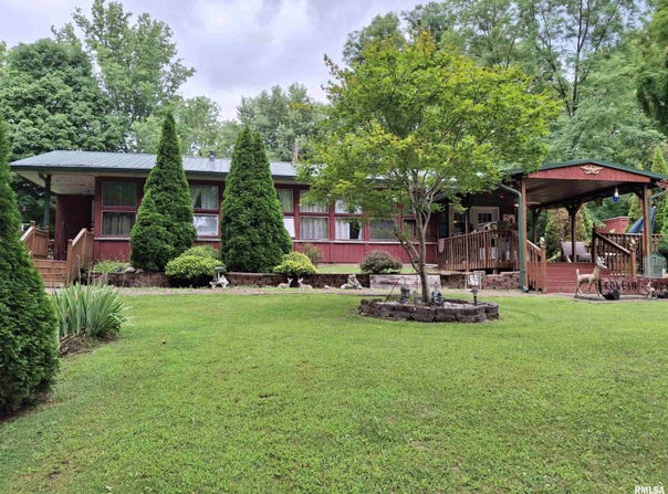 26113 N LAKELAND Road, Canton, IL 61520