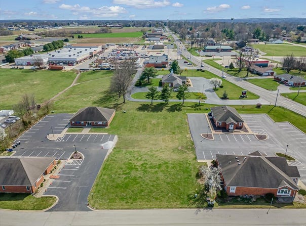 212 Bradford Lane, Waterloo, IL 62298