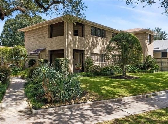 5231 ST CHARLES Avenue, New Orleans, LA 70115