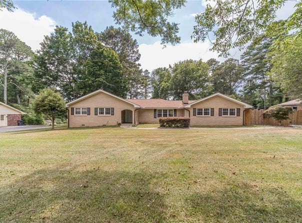 2153 Timber Lane, Snellville, GA 30078