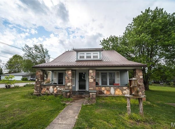 705 E Gibbs Street, Salem, MO 65560