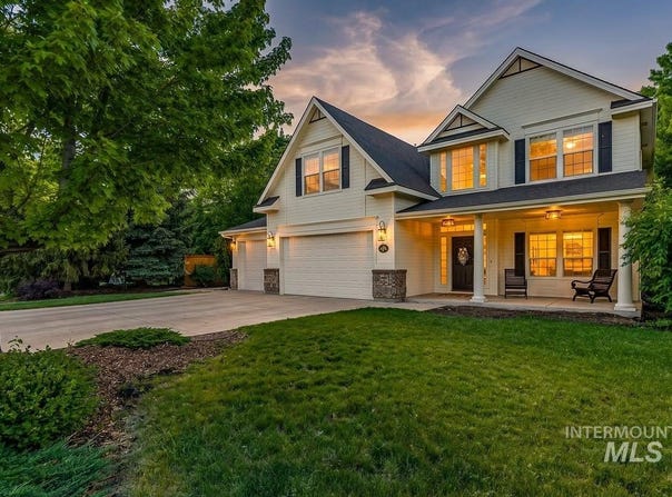 279 E Stonewater Ct, Eagle, ID 83616
