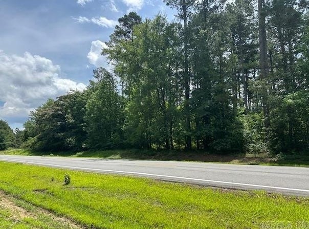 000 Hwy 222, Leola, AR 72084