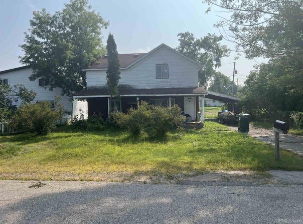 1030 Bluff, Quinnesec, MI 49876