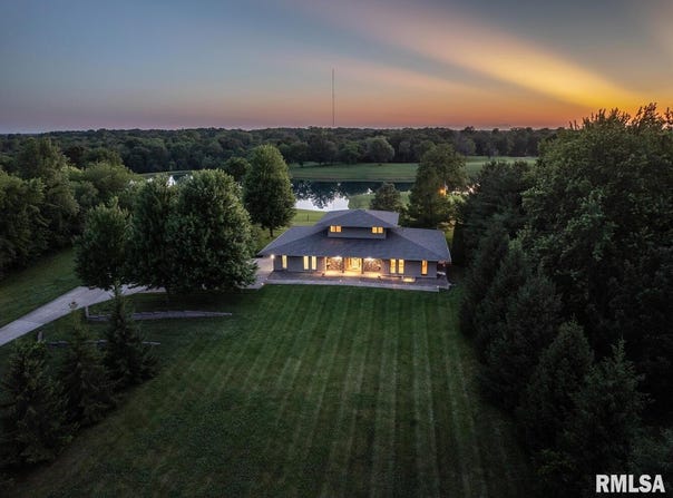 6 MARTY Lane, Macomb, IL 61455