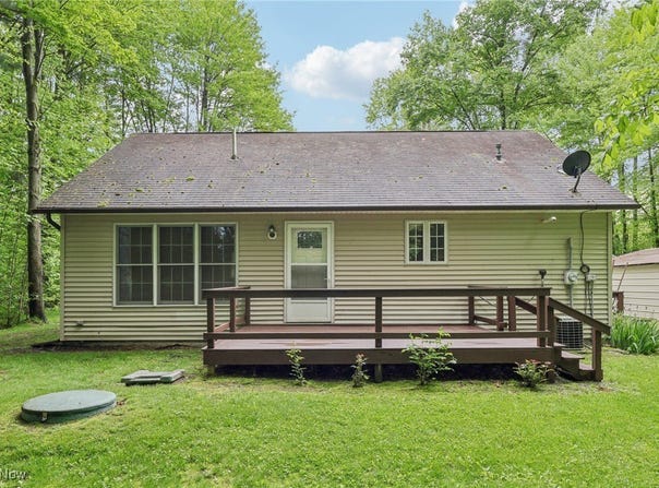 2490 Dodgeville Road, Rome, OH 44085