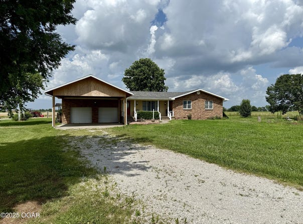 29288 Norway Road Road, Stark City, MO 64866