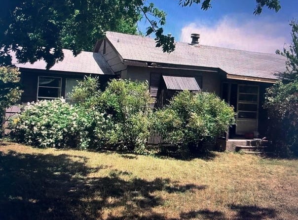 507 Hodge Street, Bowie, TX 76230