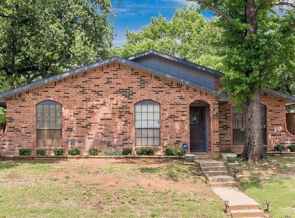729 Mockingbird Drive, Lewisville, TX 75067