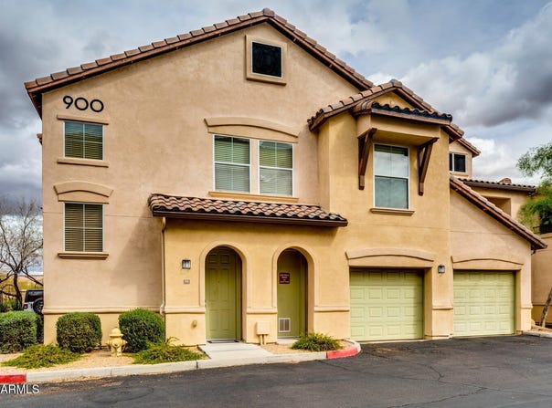 14575 W MOUNTAIN VIEW Boulevard, Surprise, AZ 85374