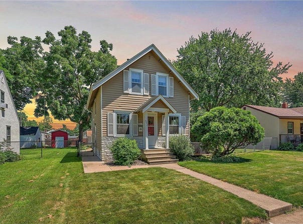 552 16th Avenue N, South Saint Paul, MN 55075