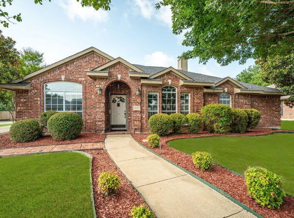 420 Brookwood Drive, Murphy, TX 75094