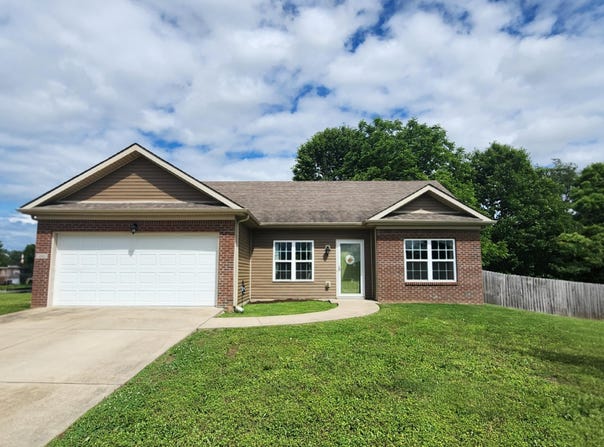 246 Sturbridge Drive, Georgetown, KY 40324