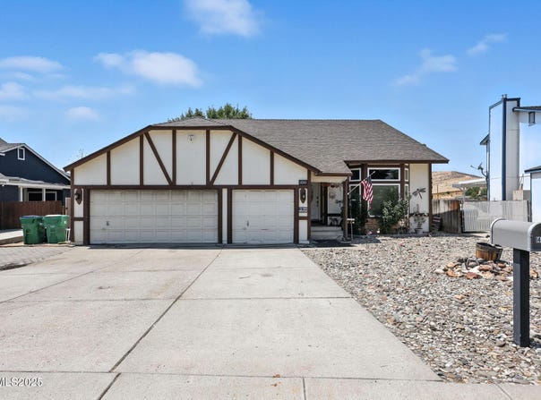 1475 Golddust Drive, Sparks, NV 89436