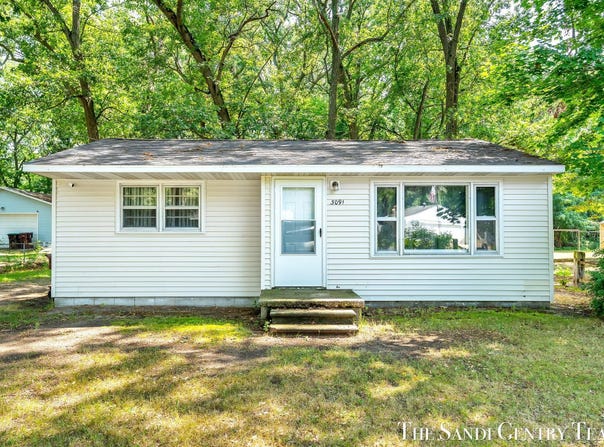 3091 Bonneta Road, Muskegon, MI 49442