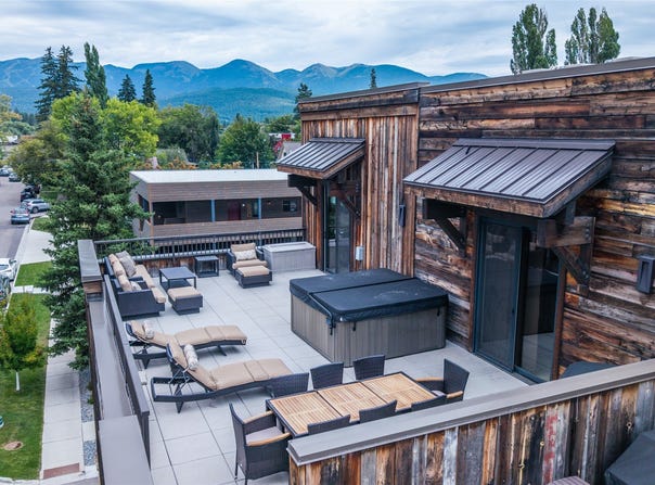 214 E 2nd Street, Whitefish, MT 59937