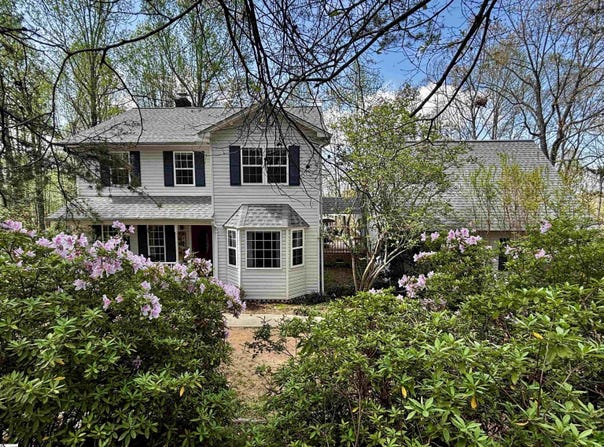 112 Holcombe Road, Travelers Rest, SC 29690