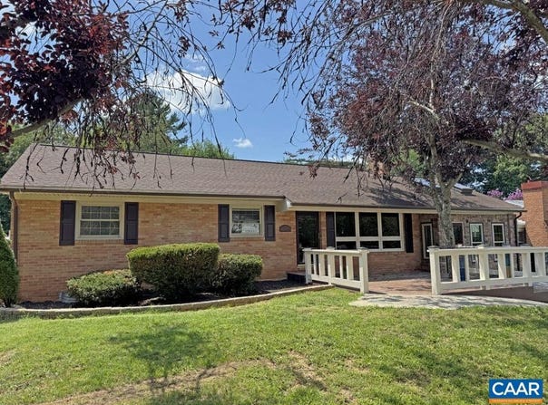 114 LAMBERT ST, STAUNTON, VA 24401