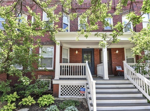 2807 Clinton Avenue, Cleveland, OH 44113
