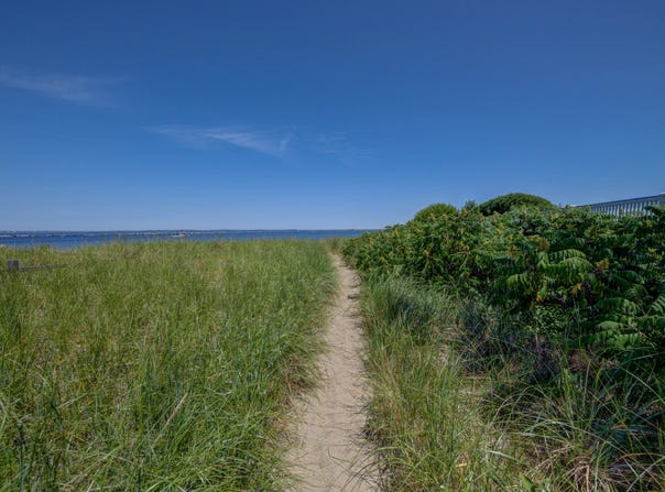 3 Sea Breeze Avenue, Biddeford, ME 04005