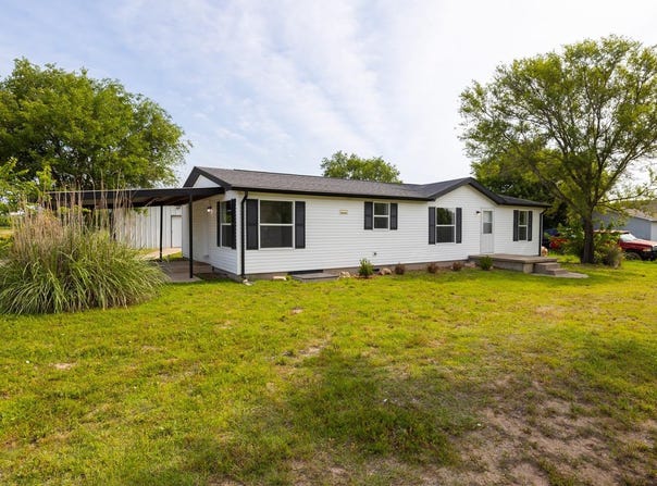 1038 W 81st S., Haysville, KS 67060