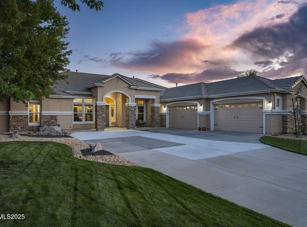 4541 Silian Court, Sparks, NV 89436