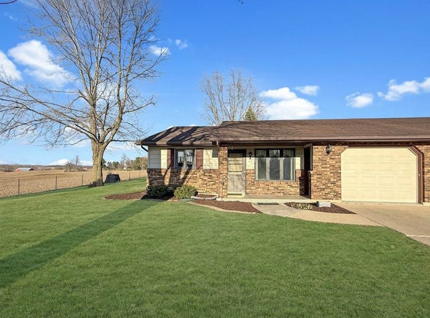 654 North Star Drive, Lena, IL 61048