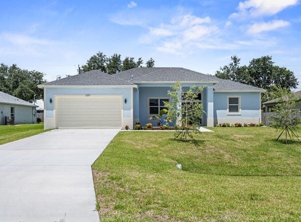 3257 SE W Snow Road, Port Saint Lucie, FL 34984
