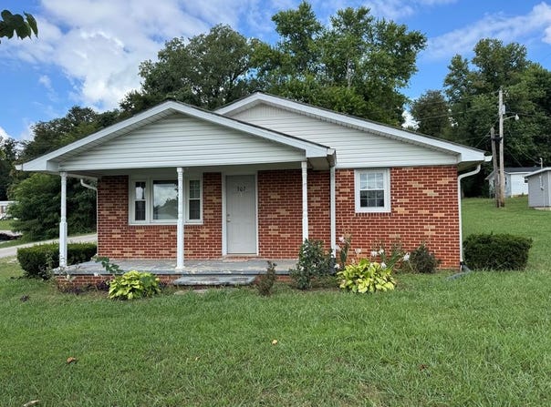 307 Marlin Rd., RICKMAN, TN 38580