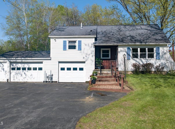 188 Fort Edward Road, Moreau, NY 12828