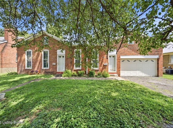 3031-3033 Wirth Ave, Louisville, KY 40217