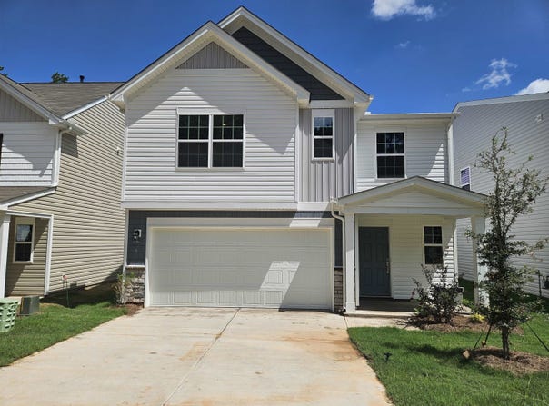 11 Snowmill Road, Woodruff, SC 29388