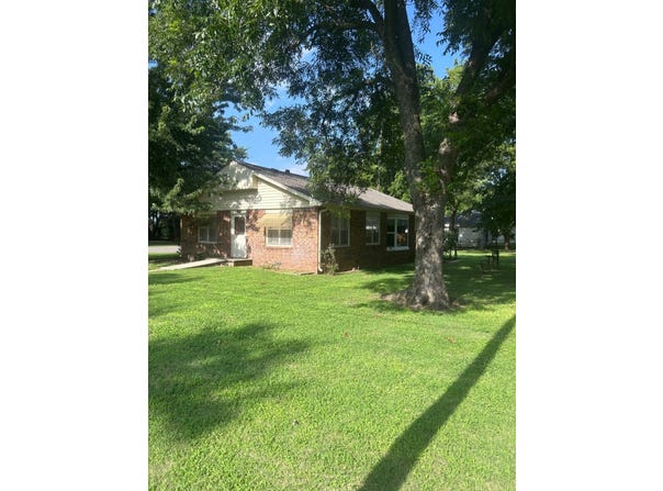 316 N Jenkins St, Tonkawa, OK 74653