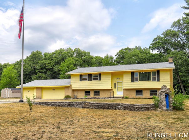 17458 144th Avenue, Nunica, MI 49448