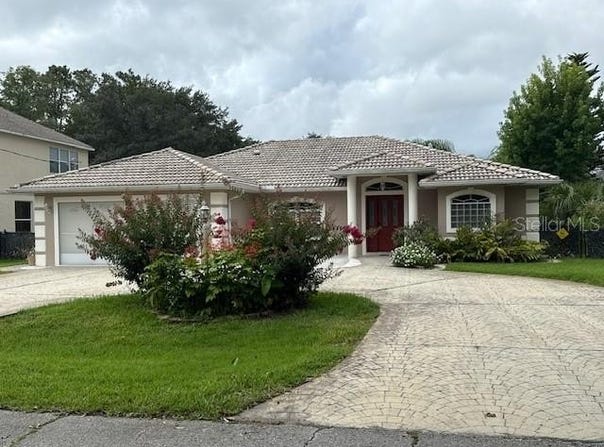 4 WAVES PLACE, PALM COAST, FL 32164