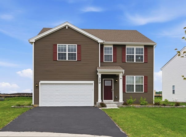 370 Hemlock Lane, Oswego, IL 60543